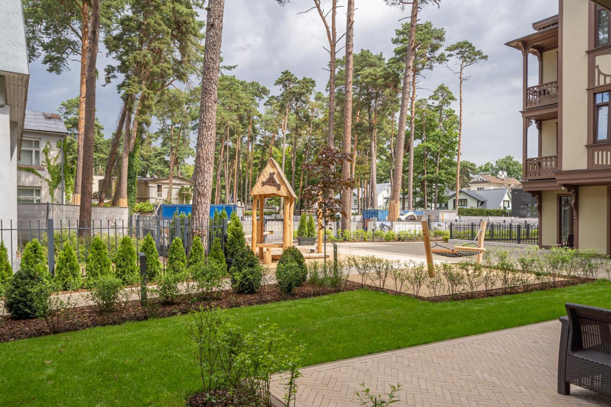 Stories Design Aparthotel Юрмала Экстерьер фото